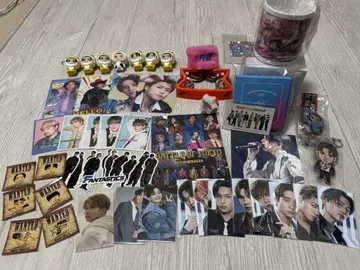 FANTASTICS 굿즈 세트 포토 카드, 스티커 등