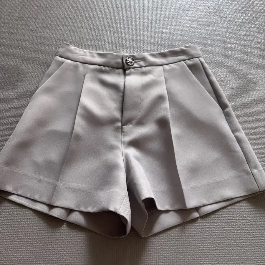 ◆MISEKI SEOUL◆ Waist pocket bag mini skirt LIGHT GREY MSK2 Misekey Seoul Waist Pocket Bag Mini Skirt Light Gray #미세키