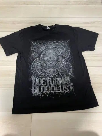 NOCTURNAL BLOODLUST 티셔츠
