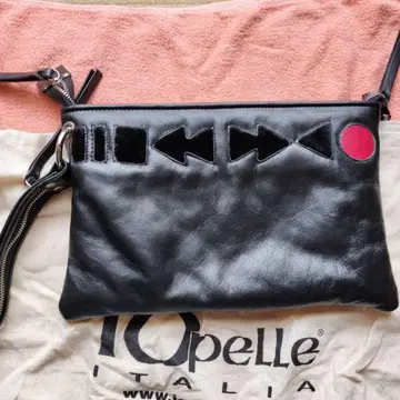 새상품급 io pelle 클러치백