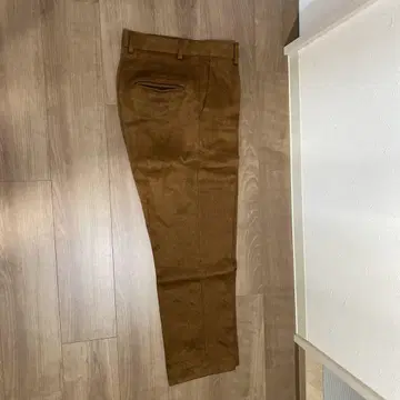 컨팩트 헤비 린넨 트라우저 브라운