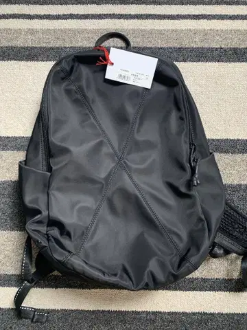 새상품 Samsonite RED 엑스삭스 스타일 백팩 블랙