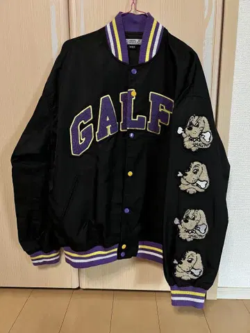 GALFY 바시티 자켓 중형 블랙 보라색 개 자수
