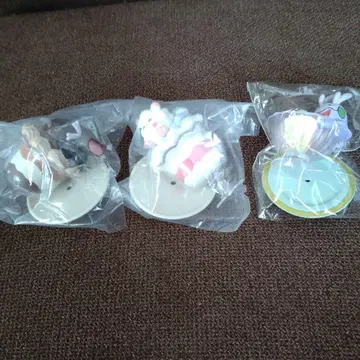 가챠 포켓몬 Yummy 파르데아우파 페로파 누메라