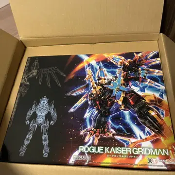 MODEROID 그리드맨&빅 골드번