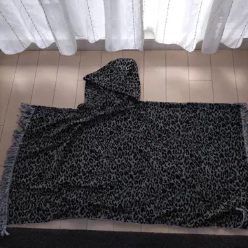 기시단 판초 그레이