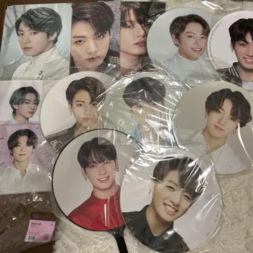BTS Jungkook 부채 묶음 판매