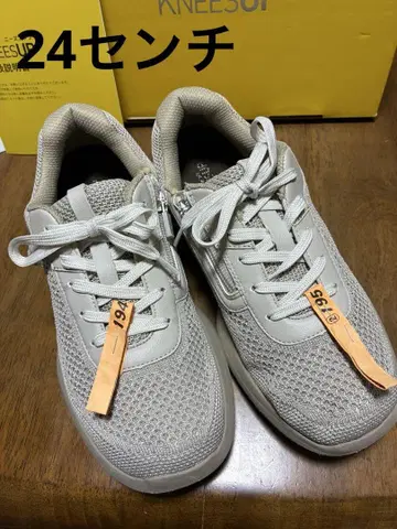 니즈 업  느긋한 5E 심리스 니트 스니커즈