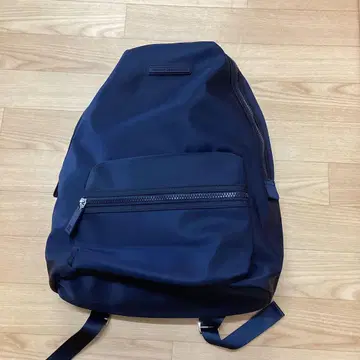타미힐피거 네이비 백팩