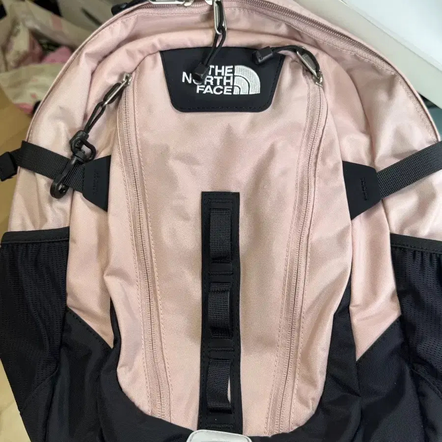 【THE NORTH FACE】WL MINI SHOT‐WHITE_SAND The North Face Mini Shot Mini Shot Backpack White Sand Ivory