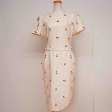 [가격 인하 협상 환영] Fashion Salon AKI A-66