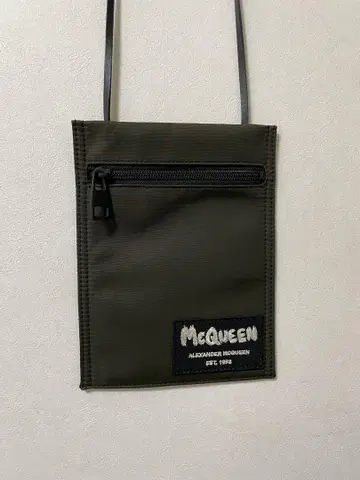 Alexander McQueen 사코슈 Olive