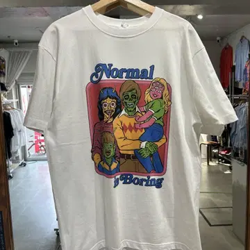 Normal is Boring 티셔츠 XL
