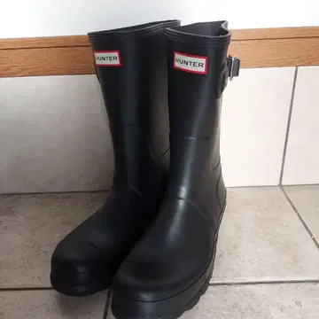 HUNTER 블랙 레인부츠 (UK9)
