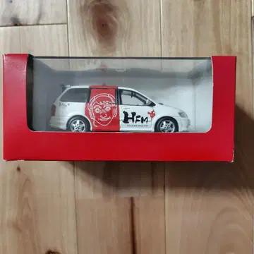 HFM 원바이 1/43 스케일