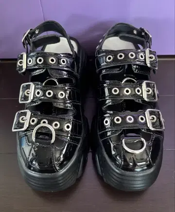 통굽 샌들 23cm