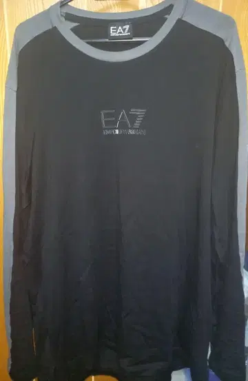EMPORIO ARMANI 엠포리오 아르마니 EA7 의류 긴팔 한정판