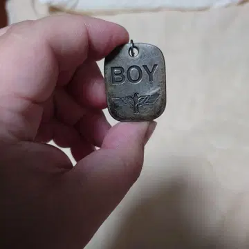BOY LONDON 빈티지 도그 태그 TOP