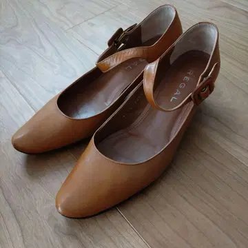 REGAL 브라운 펌프스 24.5cm