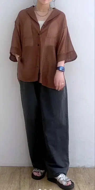 새상품 로리즈팜 시어 키킨 셔츠 SS