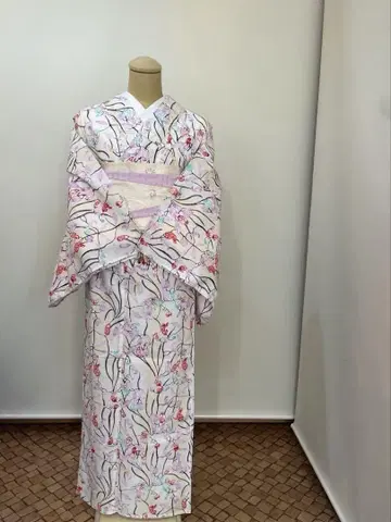 꽃무늬 유카타 화이트 베이스