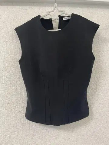 [새 상품] ZARA 뷔스티에 디자인 티셔츠