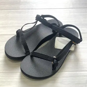 블랙 스포츠 샌들 조정 가능