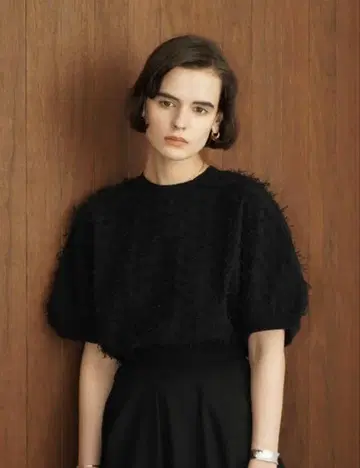 clane 클라네 FRINGE ARCH SLEEVE KNIT TOPS