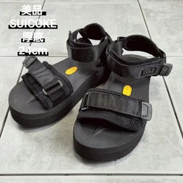 새상품급 SUICOKE 스이코크 24cm 통굽 샌들 블랙
