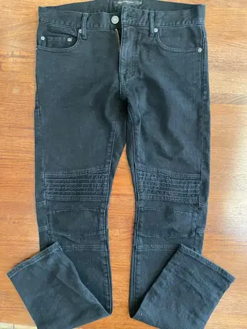 블랙 스트레치 데님 팬츠