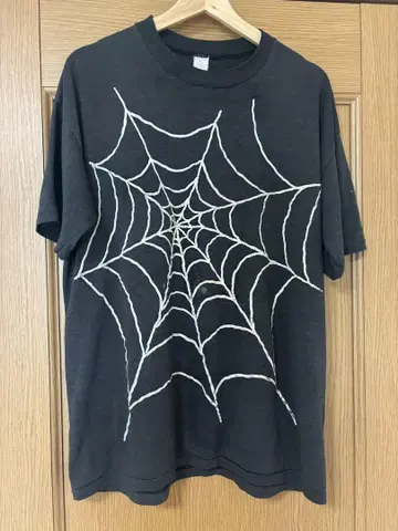 레어 80년대 스파이더 웹 spider web 티셔츠