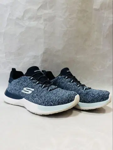 SKECHERS 다이너마이트 24.5 워킹화