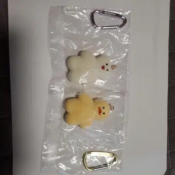 봉제 인형 키링 세트 (화이트, 노랑) mojojo