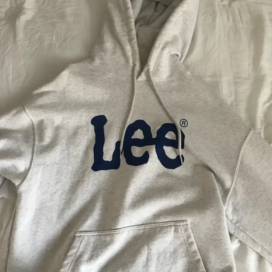 LEE | Lee Lee Small Twitch Logo Hoodie Zip-Up Light Gray #리