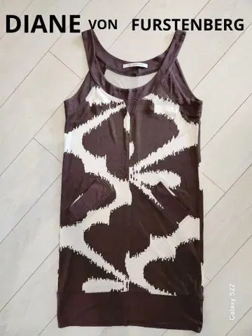 Diane von Furstenberg 슬리브리스 튜닉. 원피스