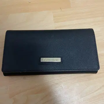 캘빈클라인 블랙 3단 폴더형 지갑