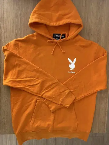 콜라보 PLAYBOY x Subciety 오렌지 후드티 L