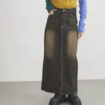 로데오 크라운 프론트 슬릿 데님 스커트