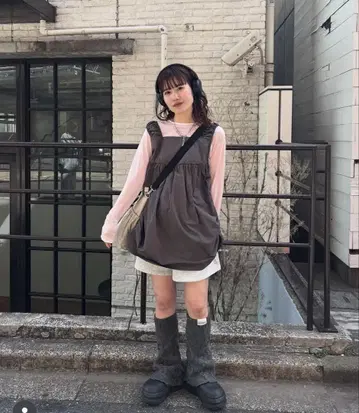 [ umm. ] 사이드 드로스트 민소매 원피스