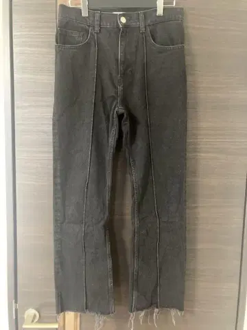 자라 블랙 데님 스트레이트 레그 EUR 38