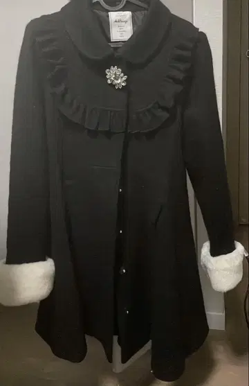 양산형 지뢰 ankreuge 코트