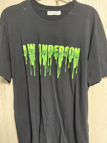 JW ANDERSON 블랙 티셔츠