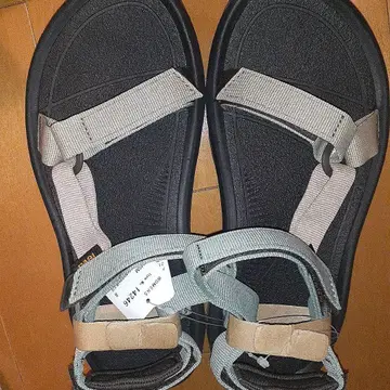 미사용 TEVA 테바 여성용 샌들 25cm 허리케인 XLT 2