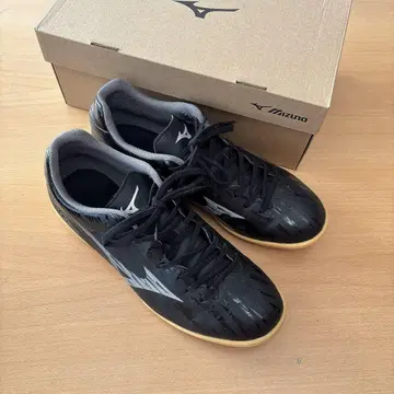 미즈노 모나르시다 네오 사라 풋살화 27cm