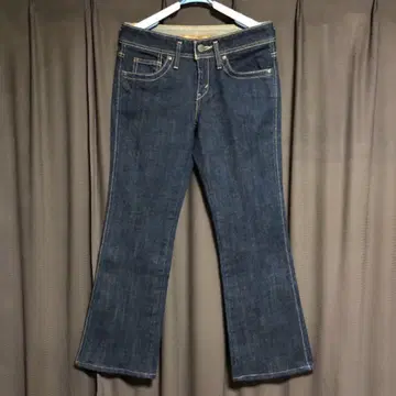 Levi's LADY STYLE (리바이스)