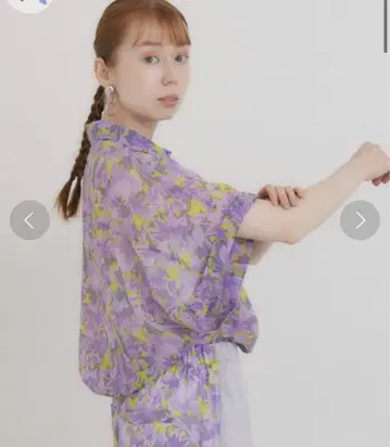 새상품 트라노이 TRANOI. 보타니컬 돌먼 셔츠