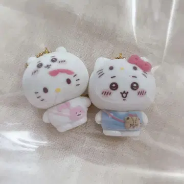 치이카와 산리오 플로키 마스코트 스트랩 키티