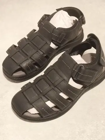 클락스 Walkford fish 구르카 샌들