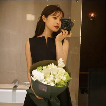 로브 블랑 laubeblanc 키넥 자카드 드레스