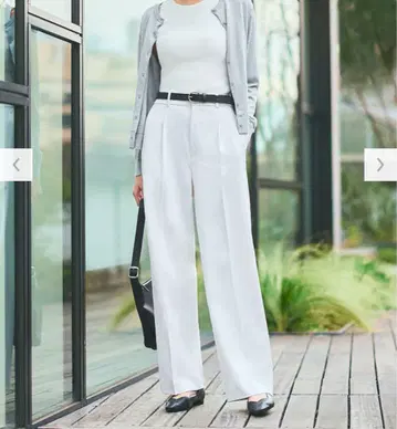 UNIQLO 턱 와이드 팬츠 S 화이트